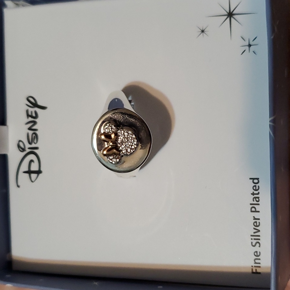 Disney Minnie Mouse Ring